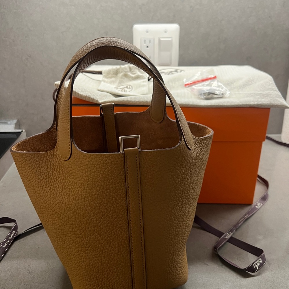 Hermes Picotin 18 Biscuit Palladium haredwarw Tan Pebbled Leather Tote - Picture 11 of 16